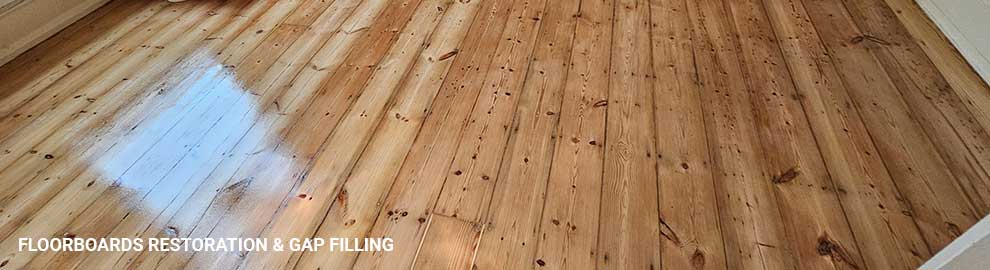 Floorboards restoration and gap filling