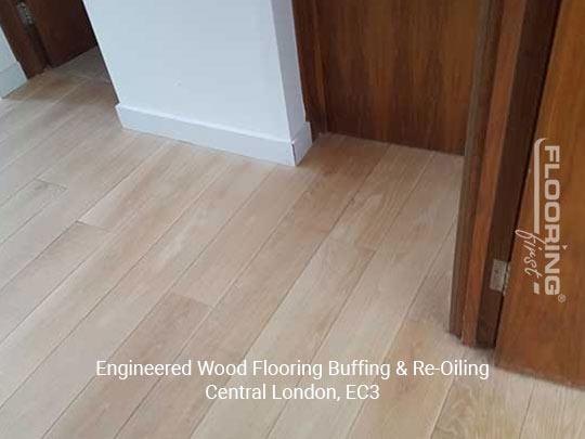 Engineered wood flooring buffing & re-oiling in Central London
