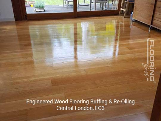 Engineered wood flooring buffing & re-oiling in Central London 5