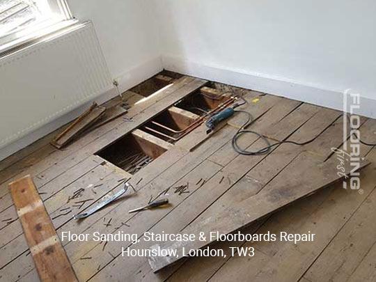 Floor sanding, stairs & floorboards repair in Hounslow 1