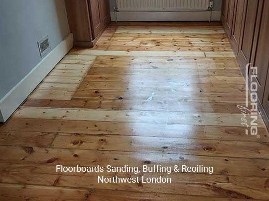 Floorboards sanding, buffing & reoiling in Northwest London 8