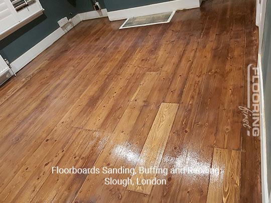 Floorboards sanding, buffing and reoiling in Slough 2
