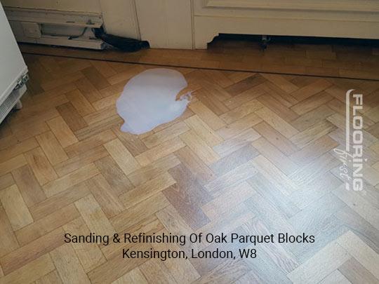 Sanding & refinishing of oak parquet blocks in Kensington 1