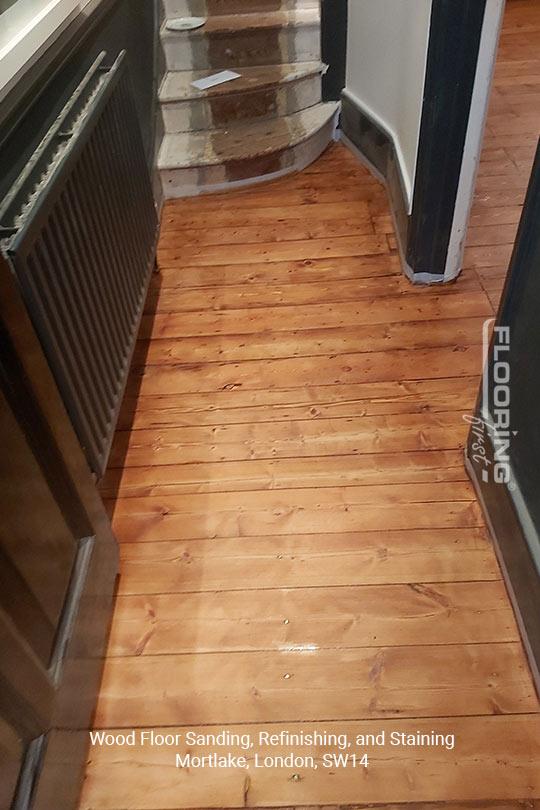 Wood floor sanding, refinishing, and staining in Mortlake, SW14 1