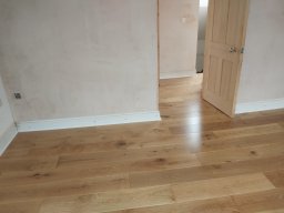 Fitting Engineered Wood in NW3 in Acton