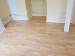 Laminate Floor Replacement & Fitting in Whitechapel, E1 in Stepney