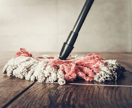 Cleaning wooden flooring