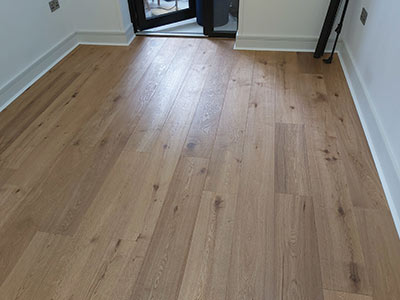 Light and natural hardwood floors