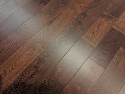 Walnut Flooring Pros and Cons