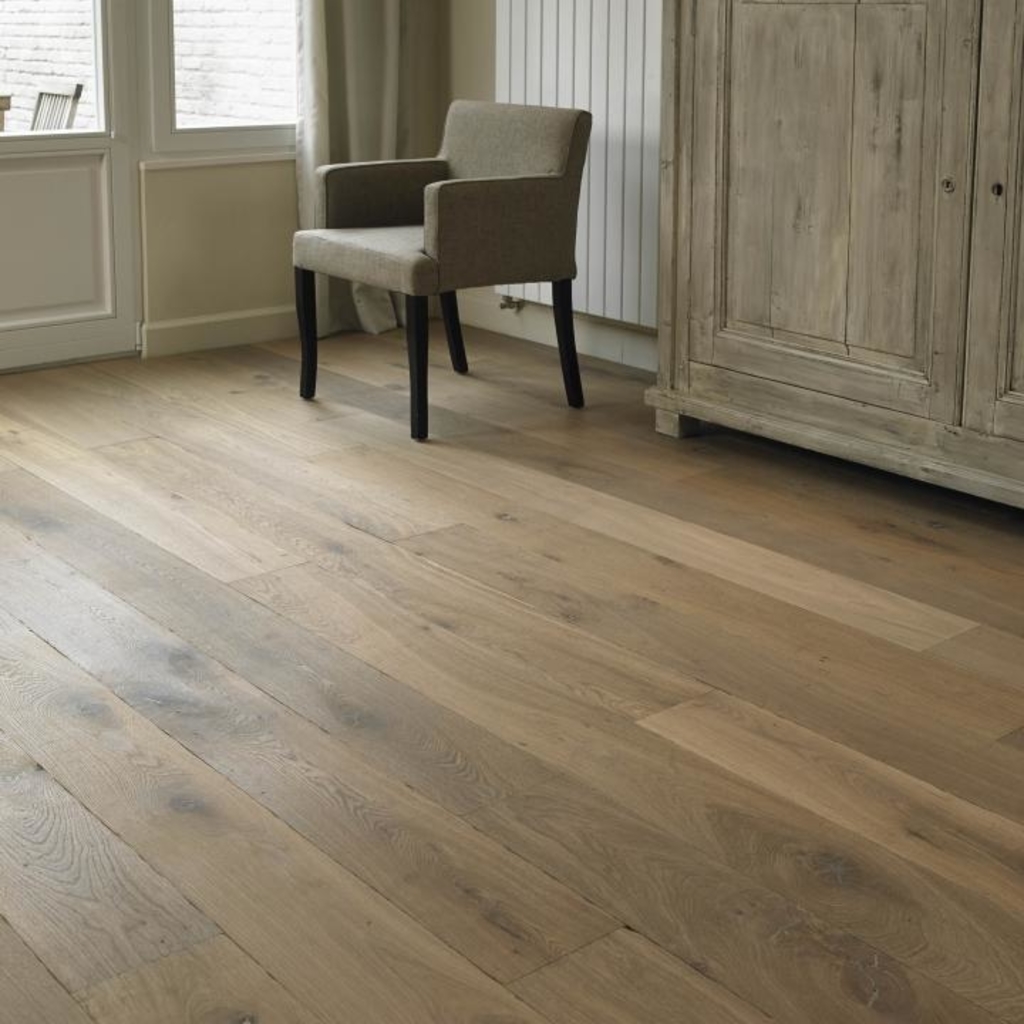 Tradition Classics Lorraine Engineered Oak Flooring, Smoked, Distressed, White Oiled, 15x189x1900mm
