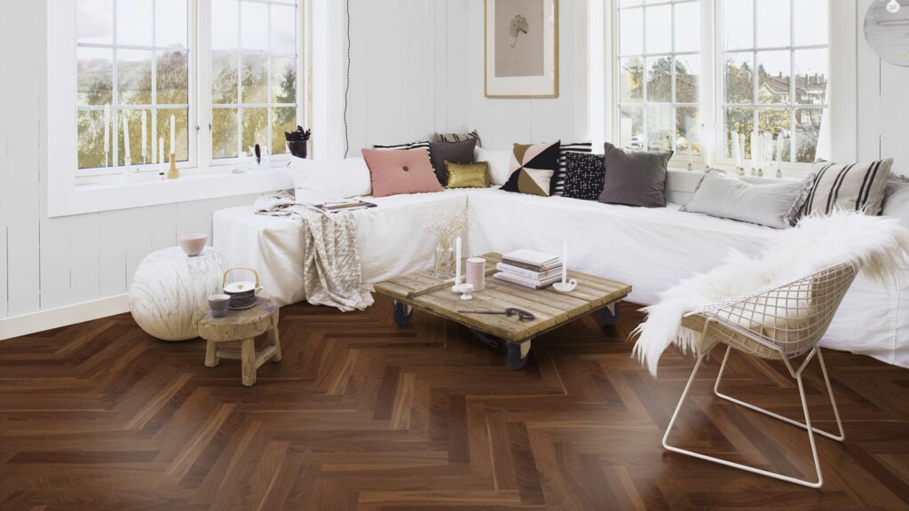Boen Transparent Walnut Prestige Wood Flooring, Sanded, Live Natural, 10x70x470 mm Thumb