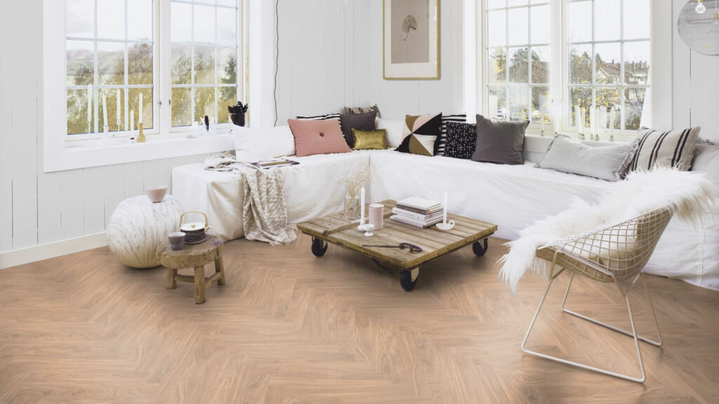 Boen White Oak Prestige Wood Flooring, Sanded, Live Natural, 10x70x470mm