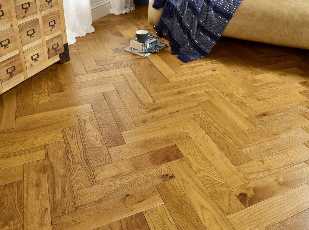 Evolve Mayfair, Engineered Oak Flooring, Herringbone, Light Golden, Brushed & Lacquered, 90x15x400mm