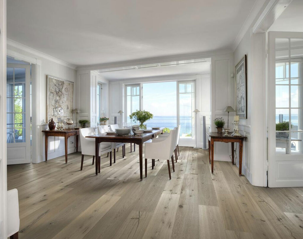 Kahrs Royal Chillon Engineered Oak Flooring, Rustic, Smoked, Brushed & Oiled, 305x18x2400mm