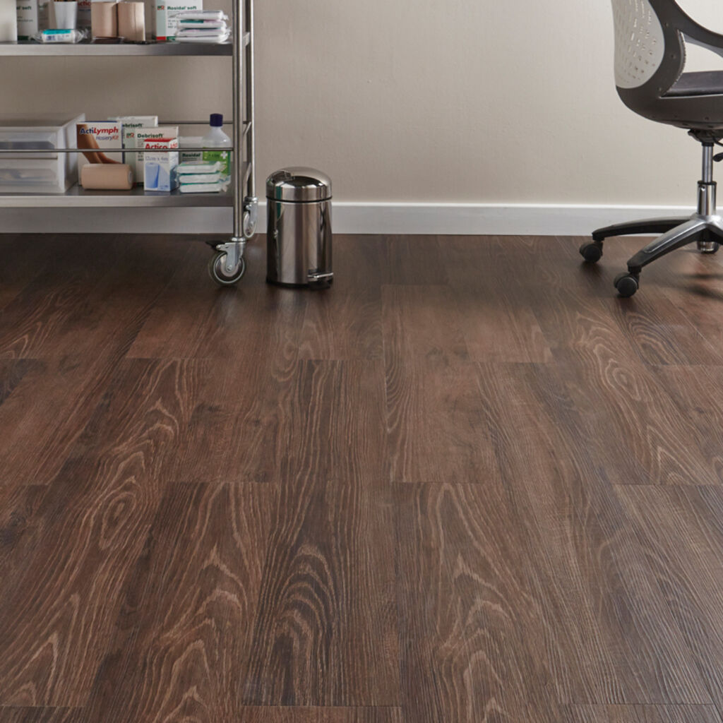 Lifestyle Colosseum 5G Clic Stable Oak Luxury Vinyl Flooring 7 Plank, 171x5x1213mm
