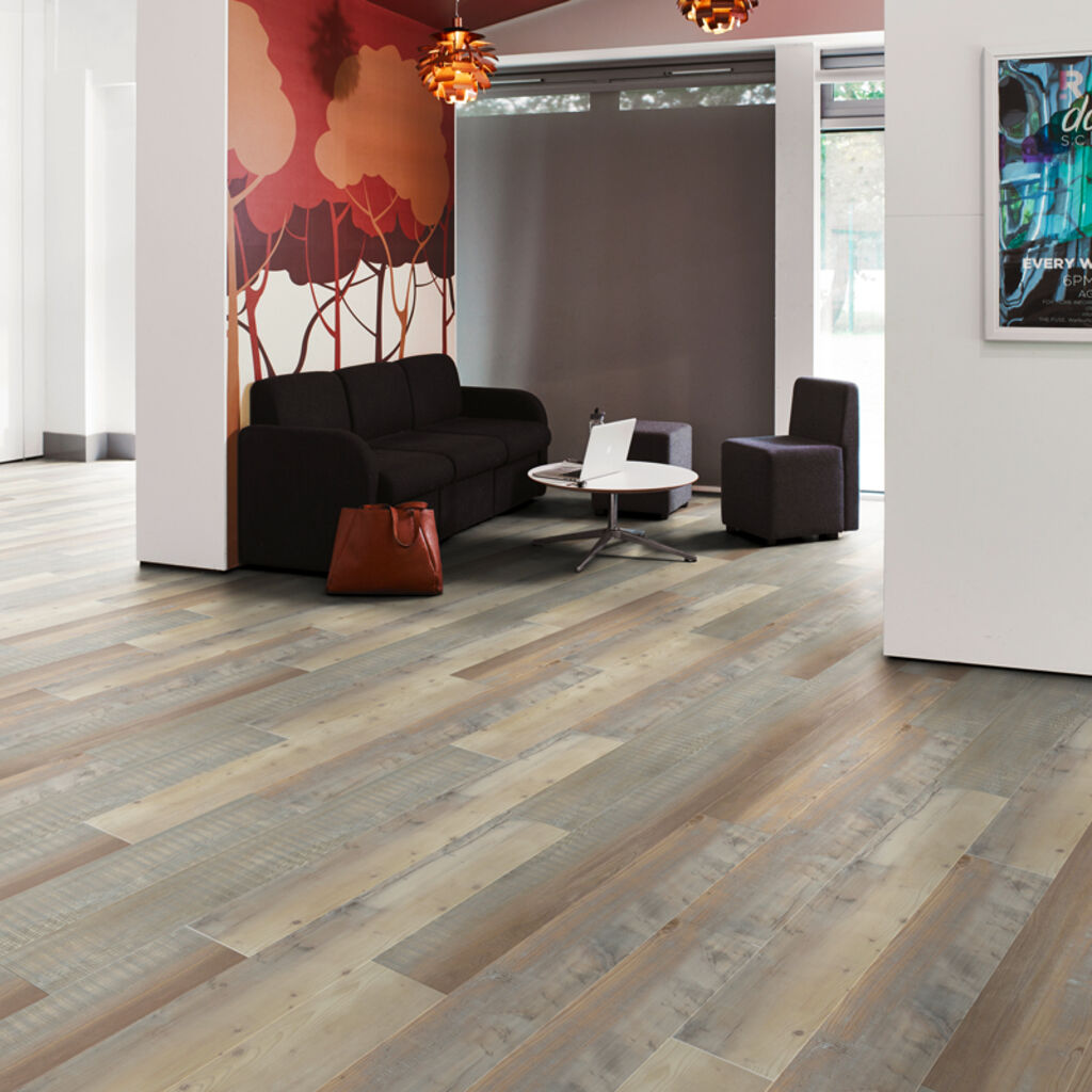 Lifestyle Colosseum Dryback Henna Oak Luxury Vinyl Flooring 7 Plank, 177x2.5x1219mm