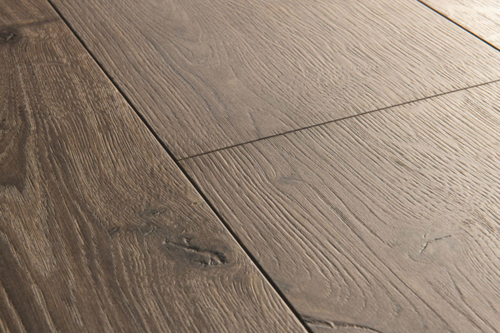 QuickStep Capture Brushed Oak Brown Laminate Flooring, 9mm Thumb