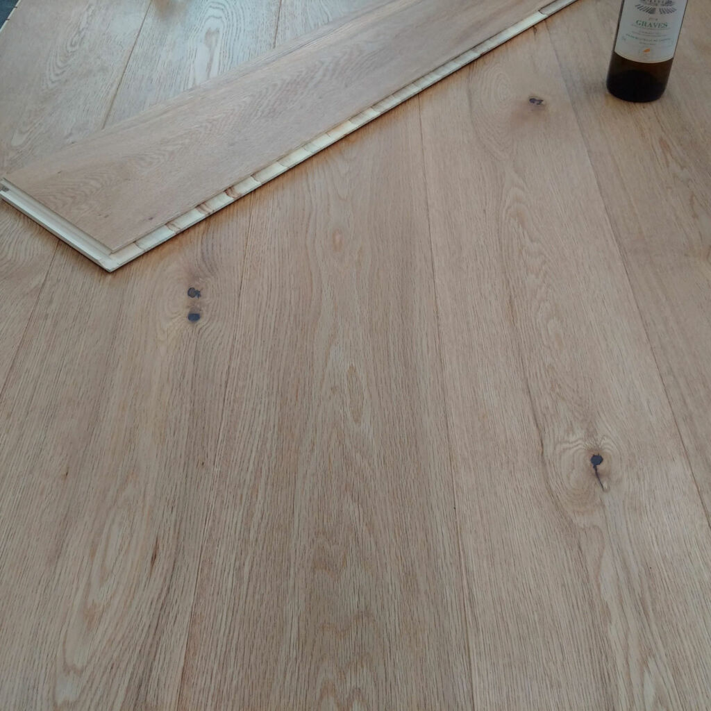 Tradition Engineered Oak Flooring, Natural, Brushed & Matt Lacquered, 190x14x1900mm