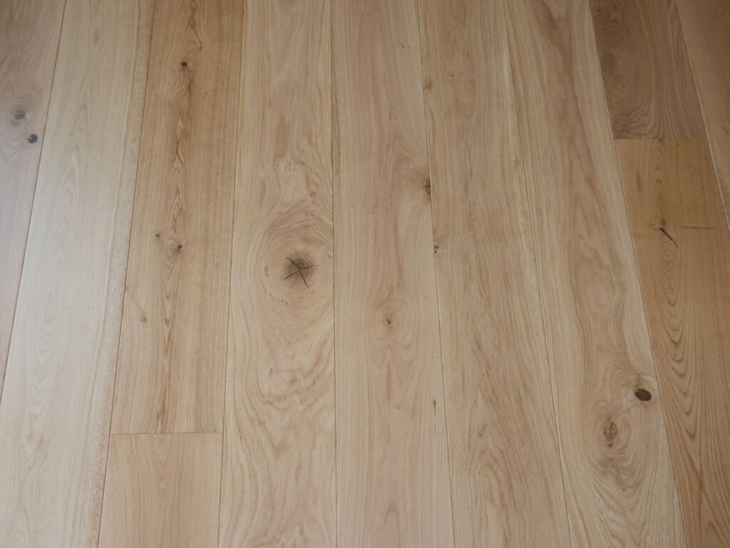 Tradition Engineered Oak Flooring, Natural Oiled, 190x20x1900mm Thumb