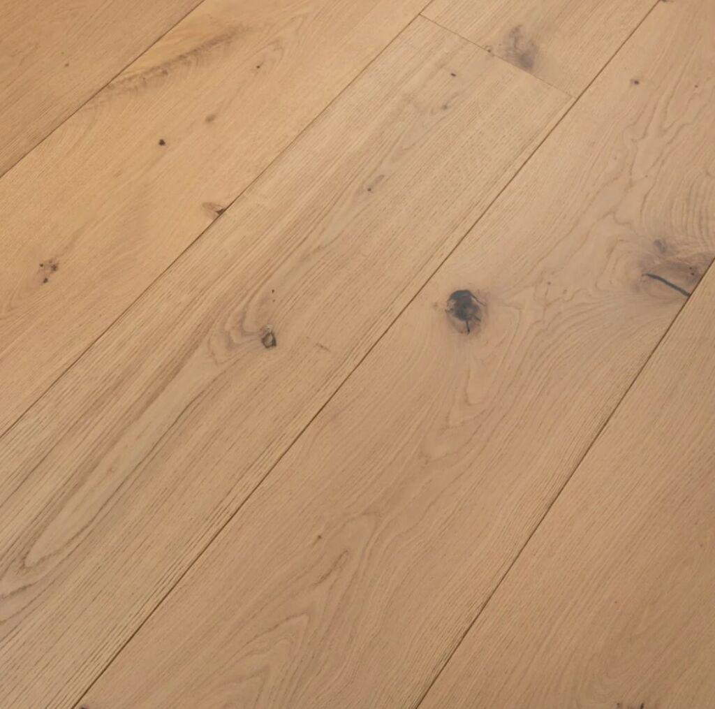 Tradition Engineered Oak Flooring, Rustic, Invisible Finish, 260x15x2200mm