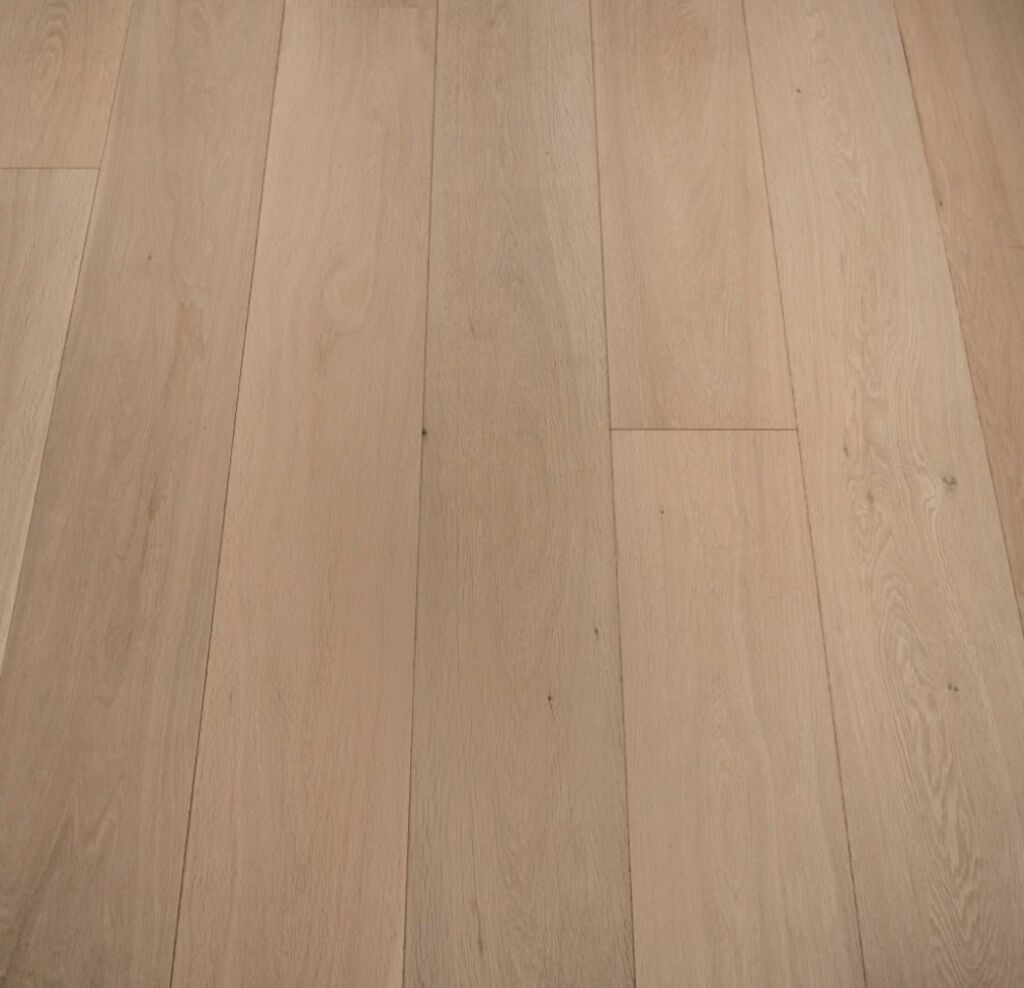 Tradition Unfinished Engineered Oak Flooring, Prime, 240x15x1900mm