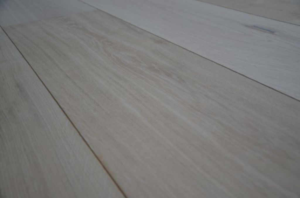 Tradition Unfinished Engineered Oak Flooring, Rustic, 300x20x2200mm Thumb