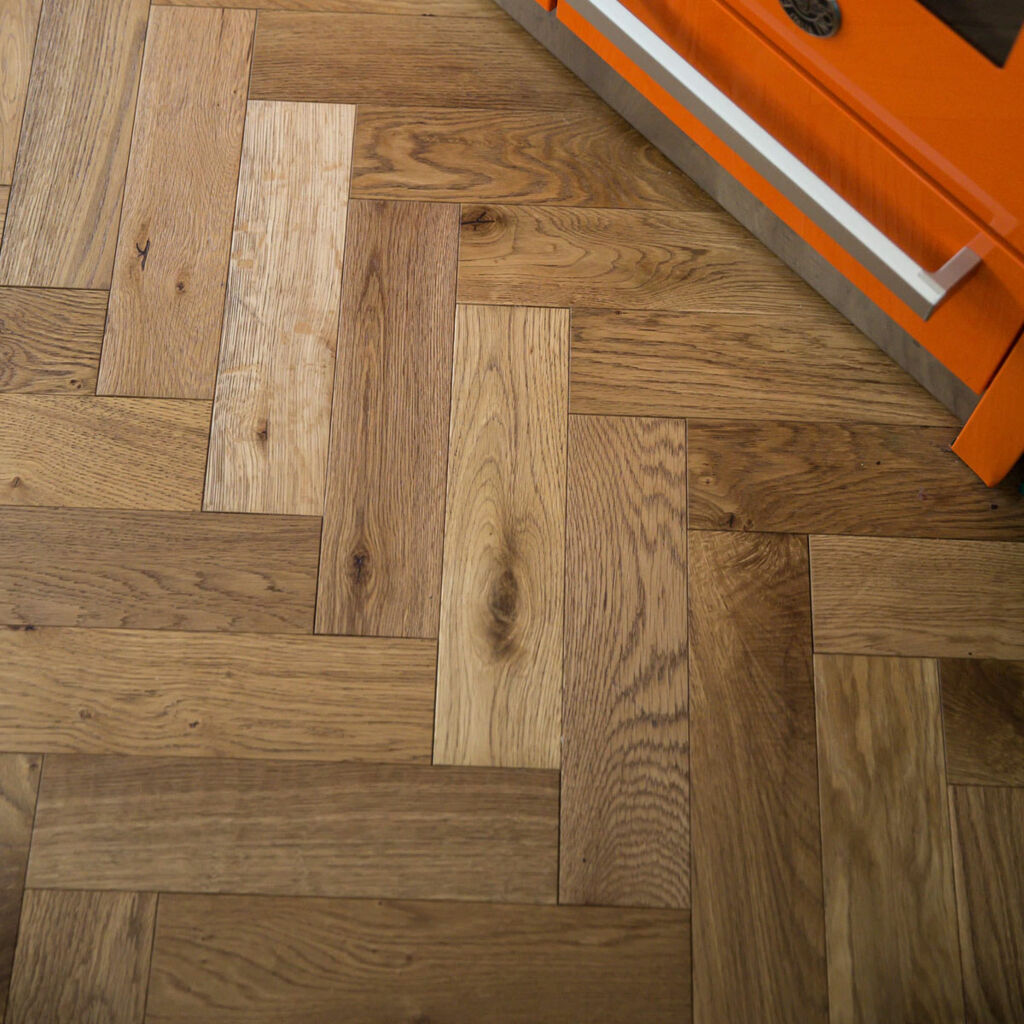 V4 Deco Parquet, Smoked Oak Engineered Flooring, Rustic, Brushed & Hardwax Oiled, 90x14x400mm