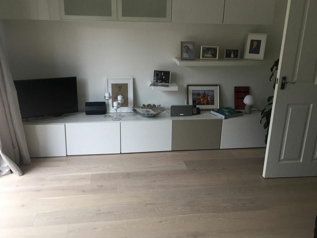 Xylo Oak Engineered Flooring, Polar White Stained Oak, Brushed, UV Oiled, 190x14x1900mm