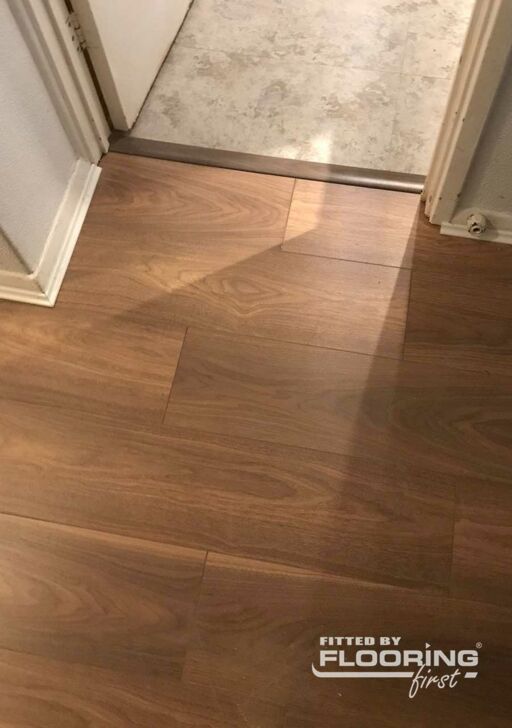 EGGER Classic Mansonia Walnut Laminate Flooring, 192x7x1292mm Thumb