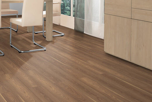 EGGER Classic Mansonia Walnut Laminate Flooring, 192x7x1292mm Thumb