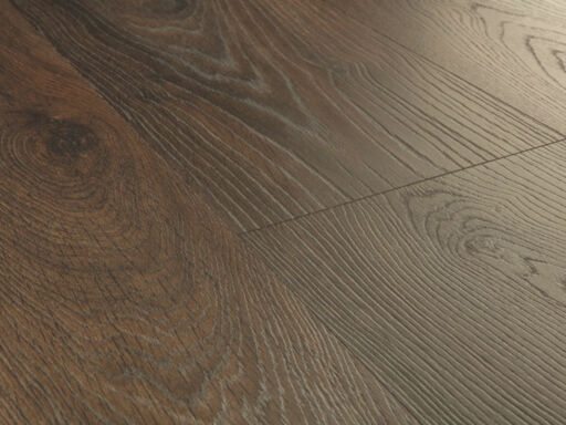 QuickStep CLASSIC Peanut Brown Oak Laminate Flooring, 8mm Thumb