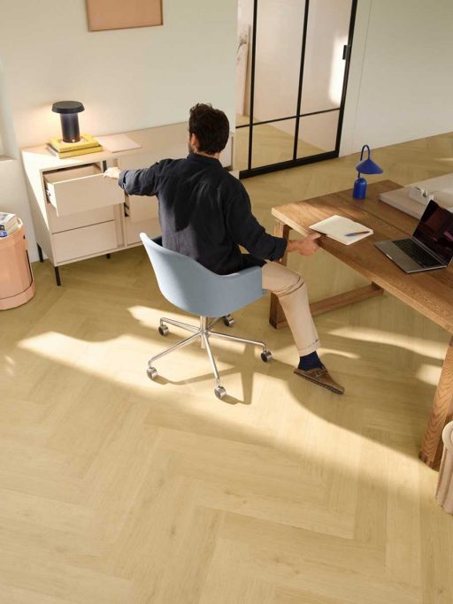 QuickStep Impressive Design, Nutmeg Oak Herringbone Laminate Flooring, 131x8x655mm Thumb