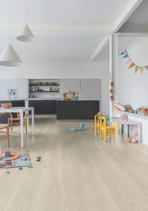 QuickStep Majestic Valley Oak Light Beige Laminate Flooring, 9.5mm Thumb