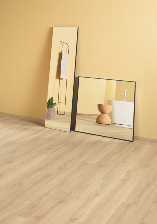 QuickStep Capture Brushed Oak Natural Laminate Flooring, 9mm Thumb