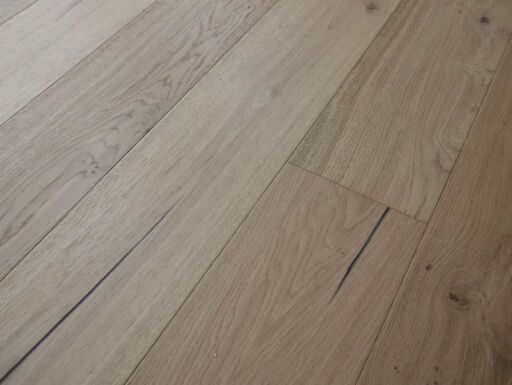 Tradition Engineered Oak Flooring, Natural, Handscraped, Oiled, 190x14x1900mm