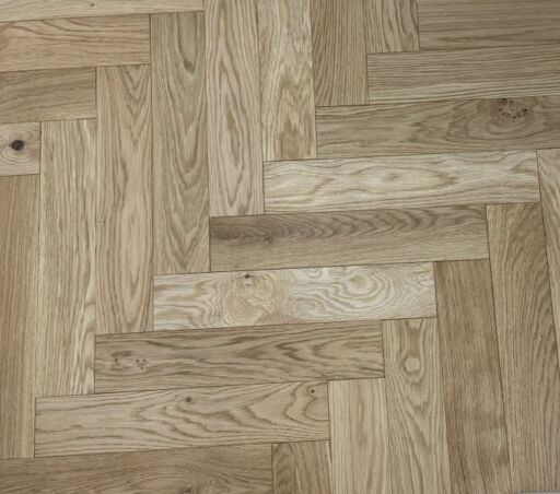 Tradition Engineered Oak Parquet Flooring, Herringbone, Natural Oak Brushed, Matt Lacquered, 90x10x450mm