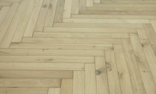 Tradition Select Engineered Oak Herringbone Flooring, Unfinished 60x20x640mm