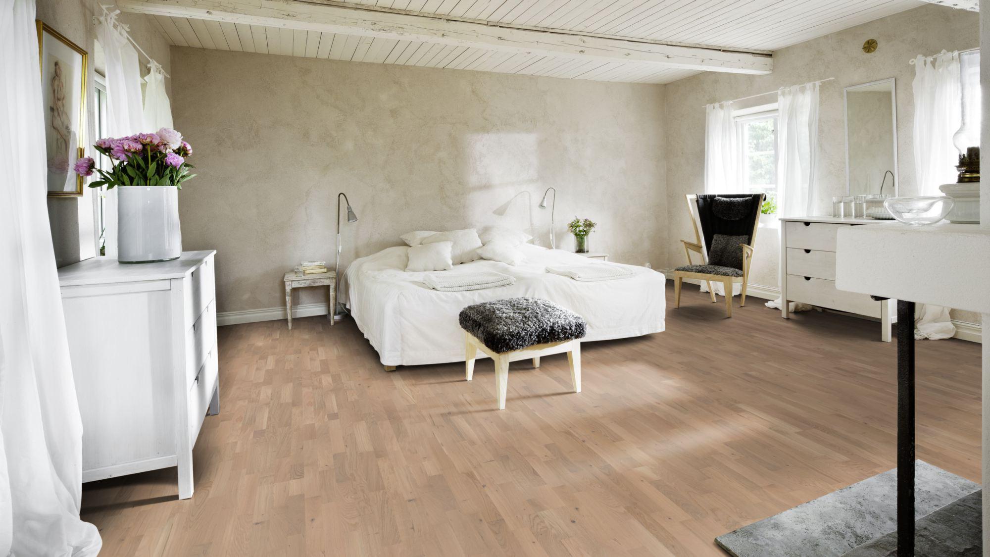 Kahrs Ground Oak Sand Engineered Flooring, Matt Lacquered, 200x13x2423mm Image