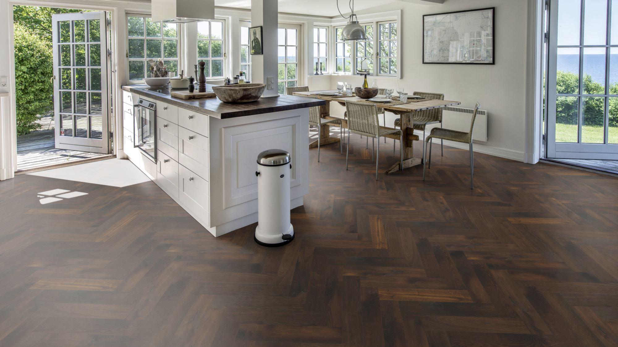 Kahrs Large Herringbone Oak Herringbone Cd Smoked Dark Engineered Flooring, Brushed & Oiled, 120x11x600mm Image