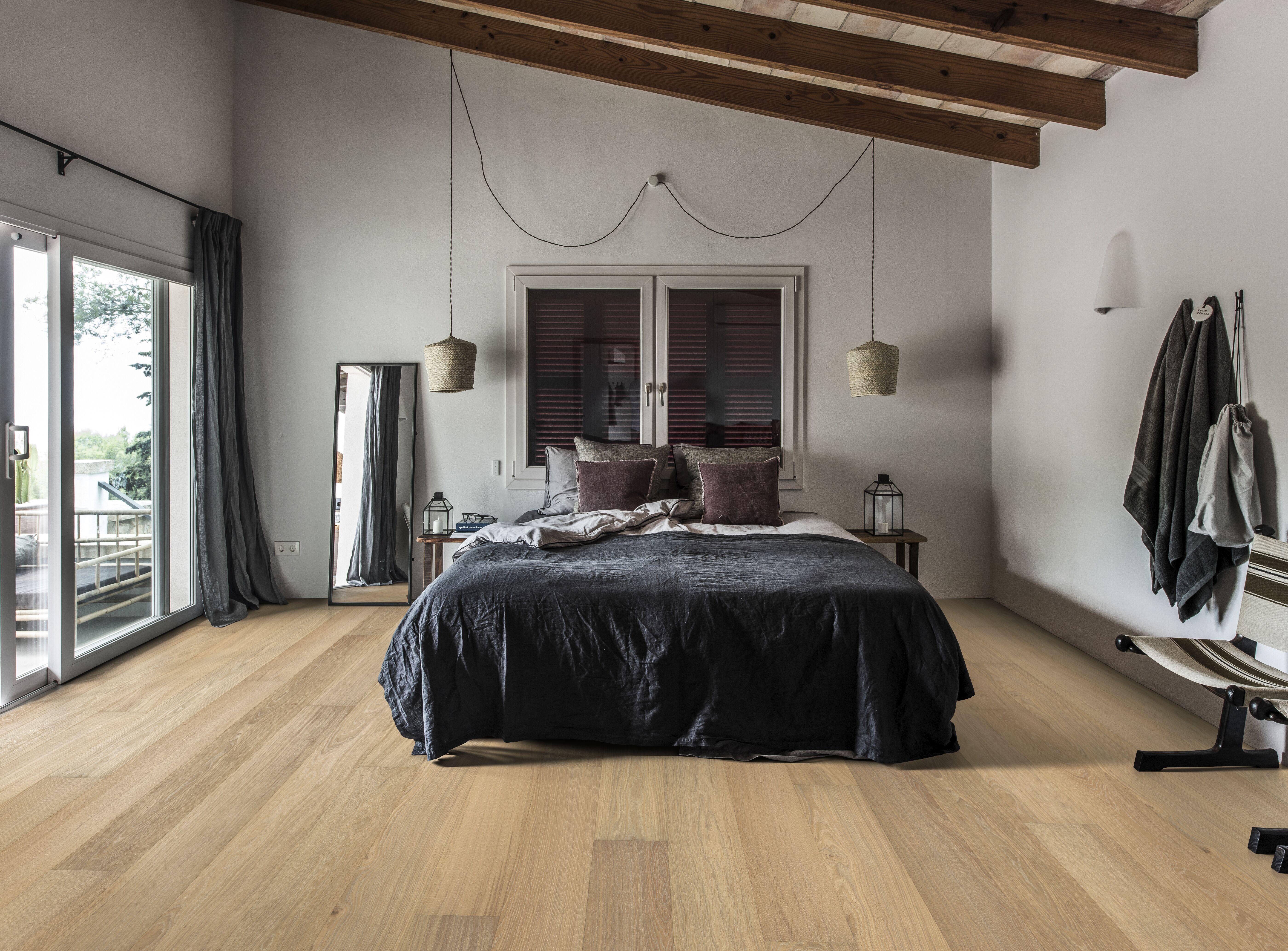 Kahrs Capital Oak Paris Ultra Matt Engineered Flooring, Brushed & Ultra Matt Lacquered, 187x15x2420mm Image