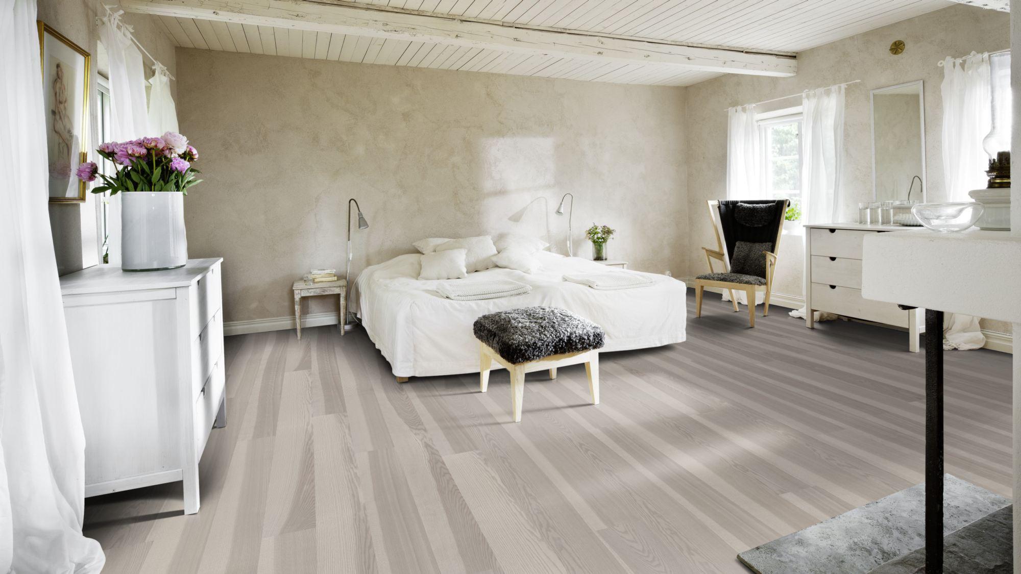 Kahrs Lux Ash Stream Engineered Flooring, Brushed & Ultra Matt Lacquered, 187x15x2266mm Image