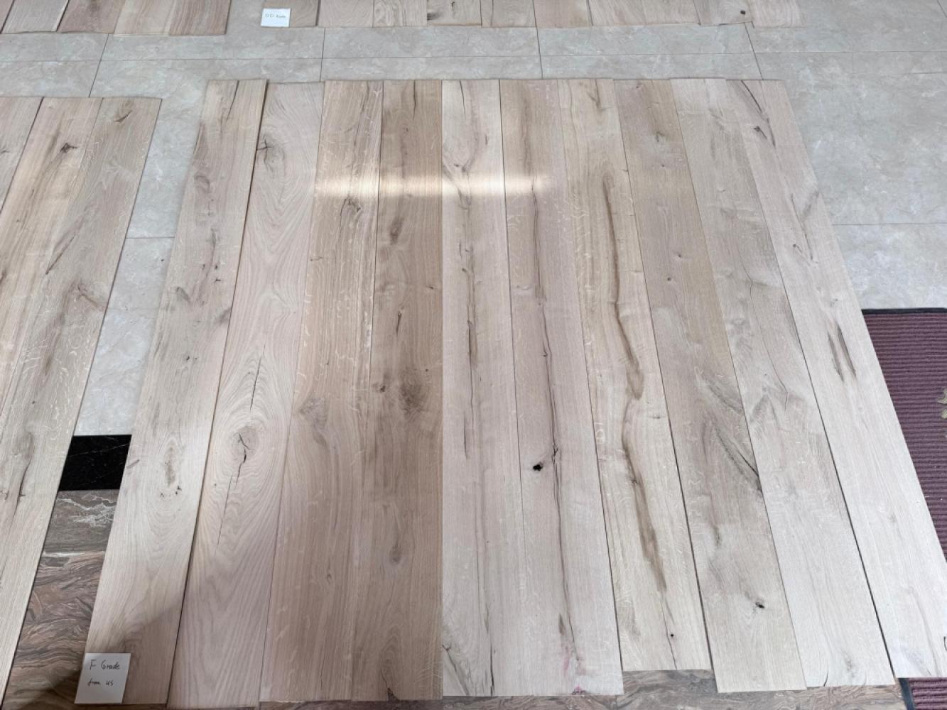 V4 Wood Flooring Special - T&G Oak Rustic Plank 190x14/3mm, Engineered Flooring Image