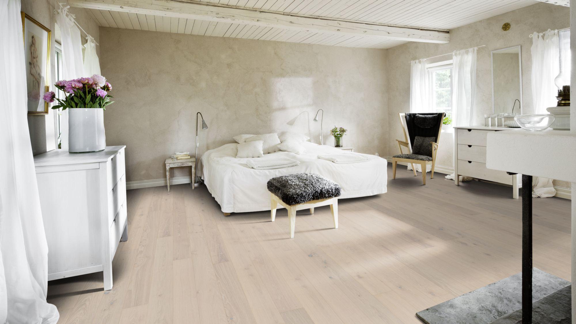 Kahrs Element Oak Crisp Engineered Flooring, Brushed & Matt Lacquered, 151x15x2420mm Image