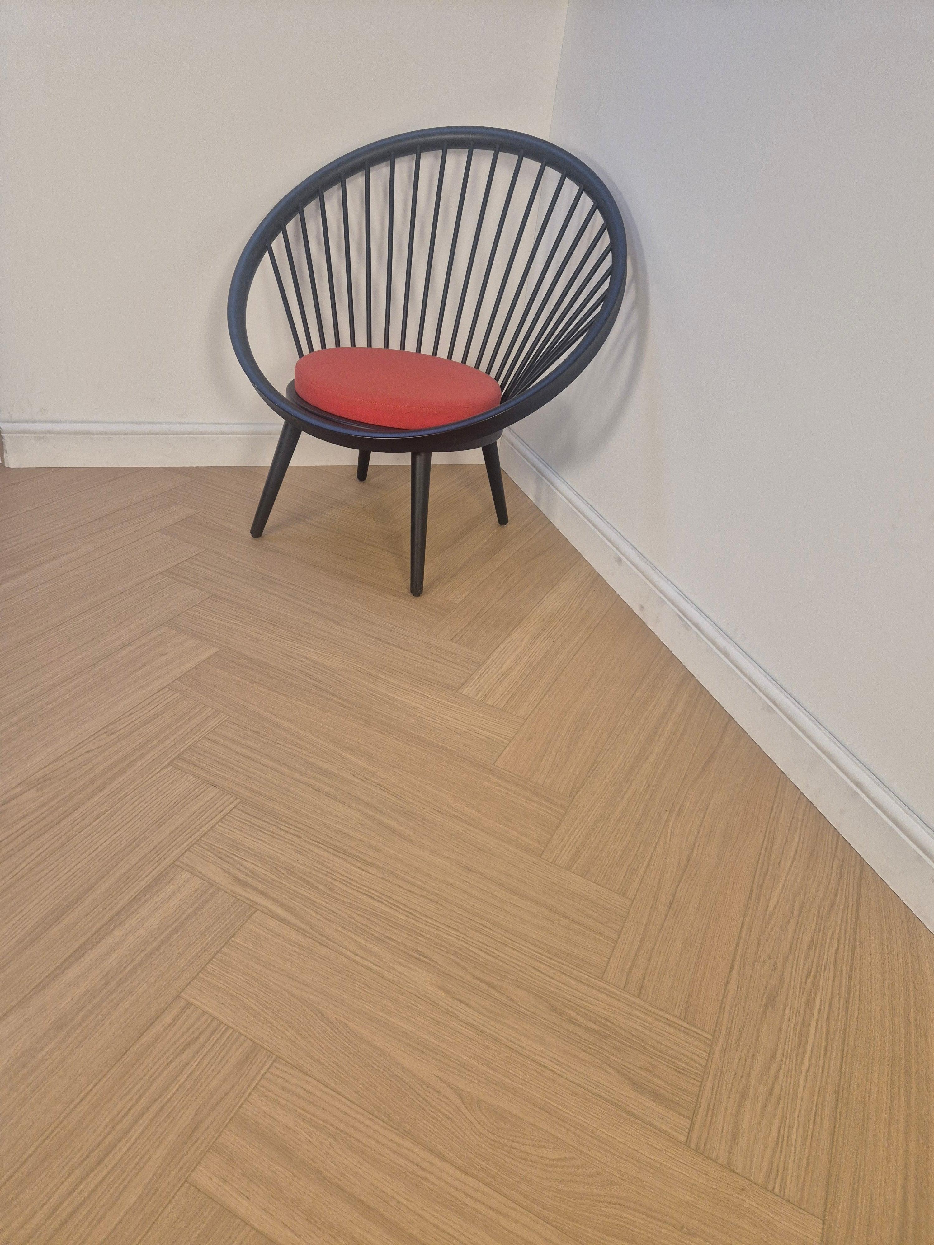 V4 Wood Flooring Hudson Veneered Herringbone (Left), 146mm x 10.4mm x 730mm Image