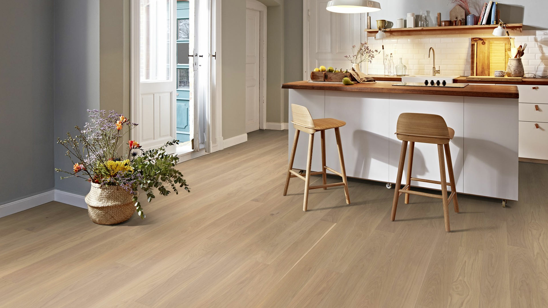 Boen Oak Andante Engineered Flooring, White, Live Natural Oiled, 138x3.5x14mm Image