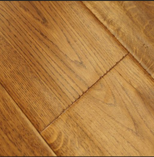 Chene Golden Oak Engineered Flooring, Handscraped, UV Lacquered, RLx190x14mm Image