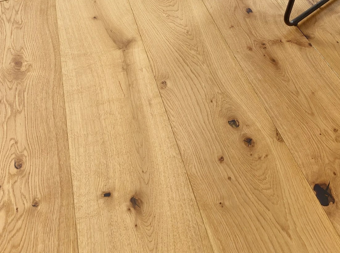 Evolve Chelsea, Engineered Oak Flooring, Natural, Brushed & Oiled, 240x20x1900mm Image