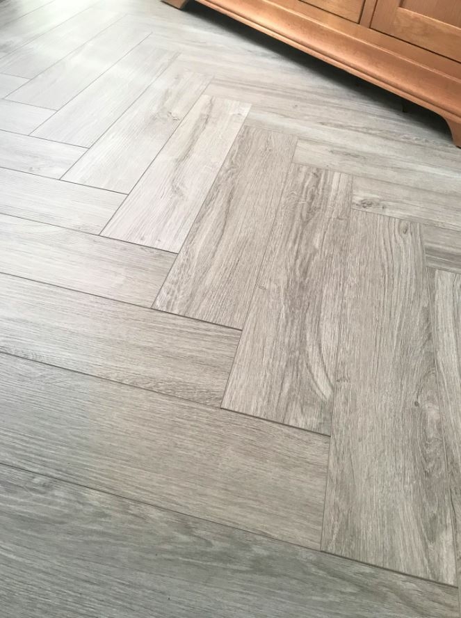 Evolve Hydro Loc 087, Herringbone, Vinyl Flooring, 126x6x610mm Image