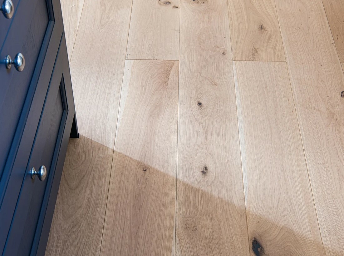 Evolve Knightsbridge, Engineered Oak Flooring, Brushed & Invisible Oiled, 190x15x1900mm Image