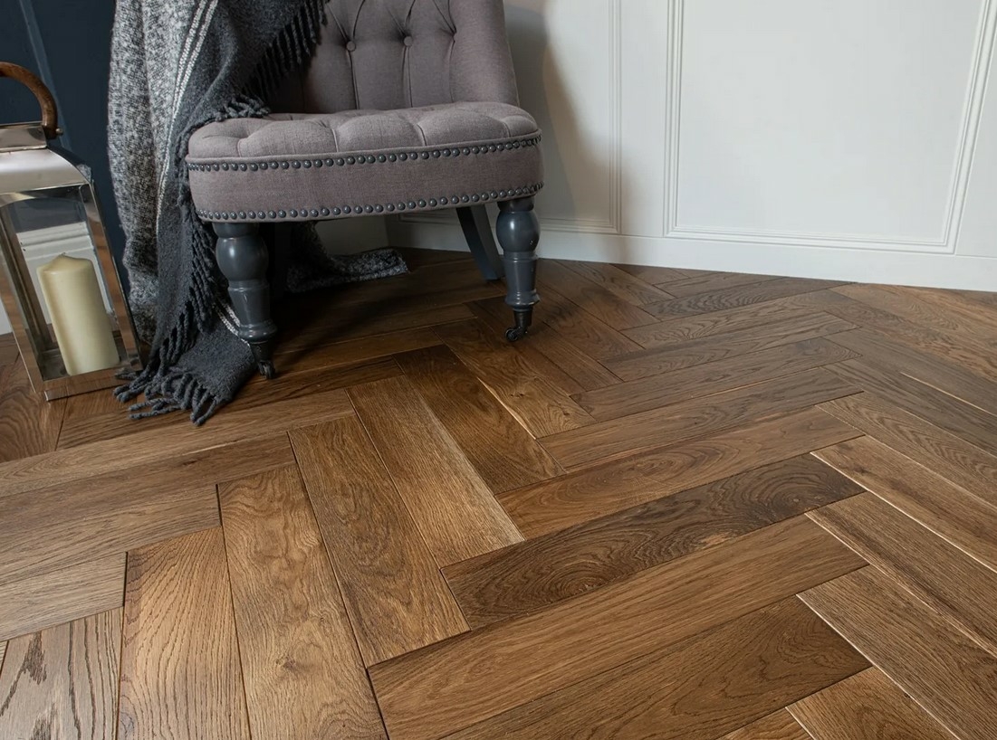 Evolve Mayfair, Engineered Oak Flooring, Herringbone, Smoked, Brushed & Lacquered, 100x18x500mm Image